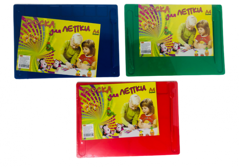 Доска для лепки А4 с выемками + 2 стека, арт. KZ-8024