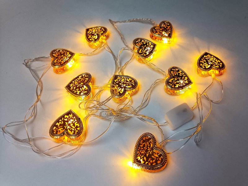 Гирлянда светодиодная золотая "Сердечки", LED, 10 ламп, 2,5 метра