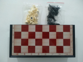 Шахматы CHESS BRANS  магнитные пластиковые(19магнитные пластиковые (поле33*33ф,5,5) KZ-8808