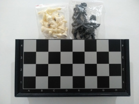 Шахматы магнитные пластиковые,большие серая уп, (35*35) арт KZ-7908